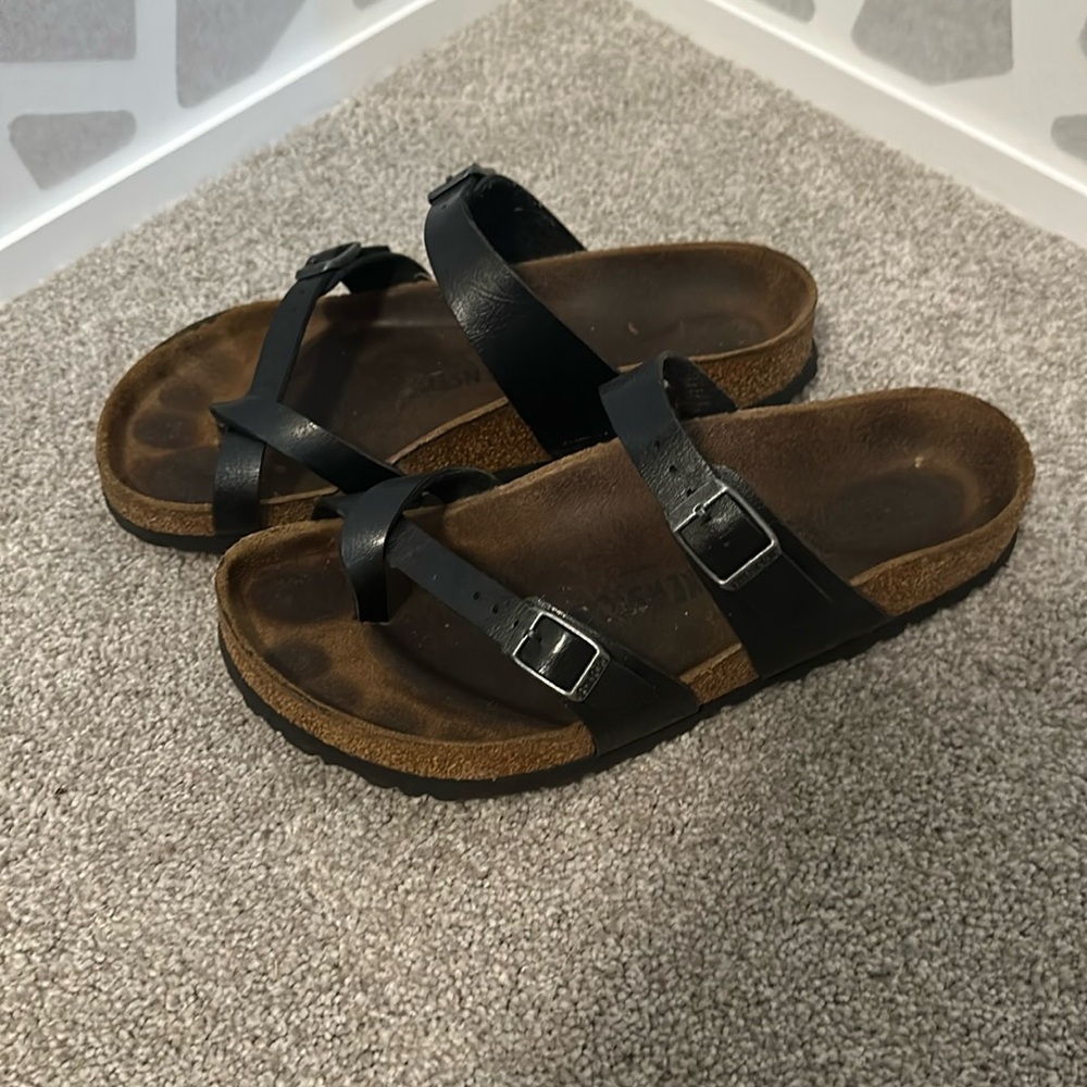 Women’s Birkenstock Mayari Shiny Black Size 38